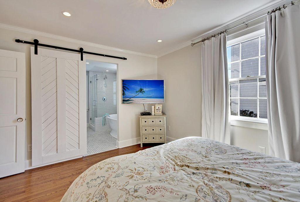 The Daisy Door - Rustic Luxe Designs