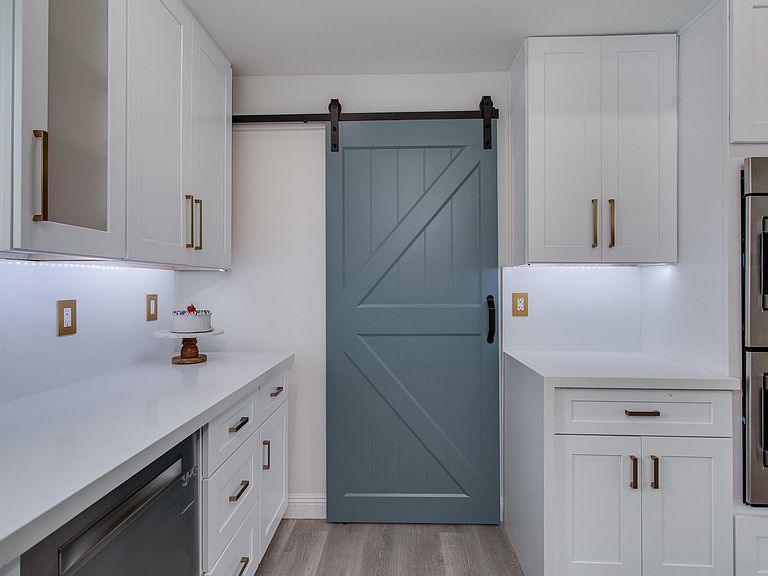 British Brace Interior Sliding Barn Door